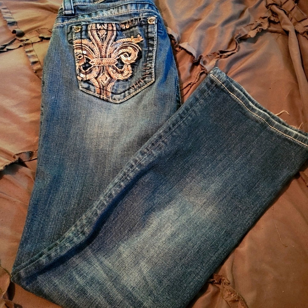 Jeans miss me
